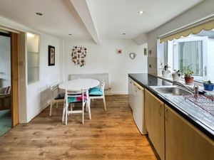 Dining Room- click for photo gallery